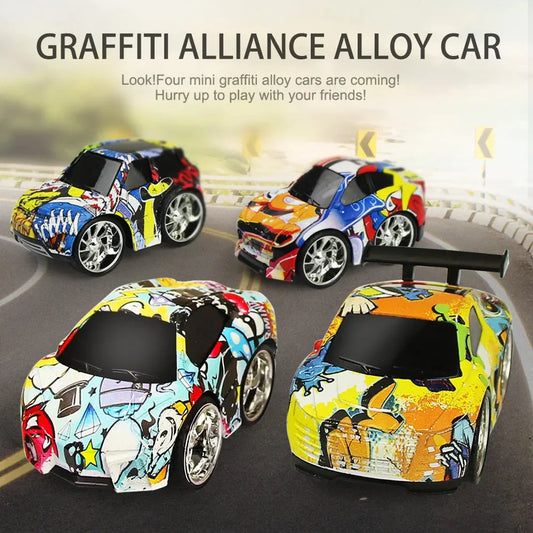 4 Styles Graffiti Metal Alloy Toy Cars